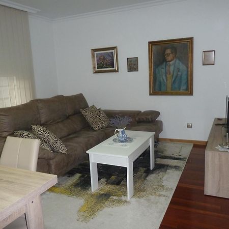 Las Palmeras Caldas De Reis Bagian luar foto