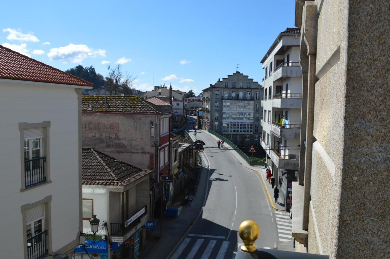 Las Palmeras Caldas De Reis Bagian luar foto